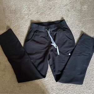 Figs Yola Small-Regular High Waisted Black Scrub Pants